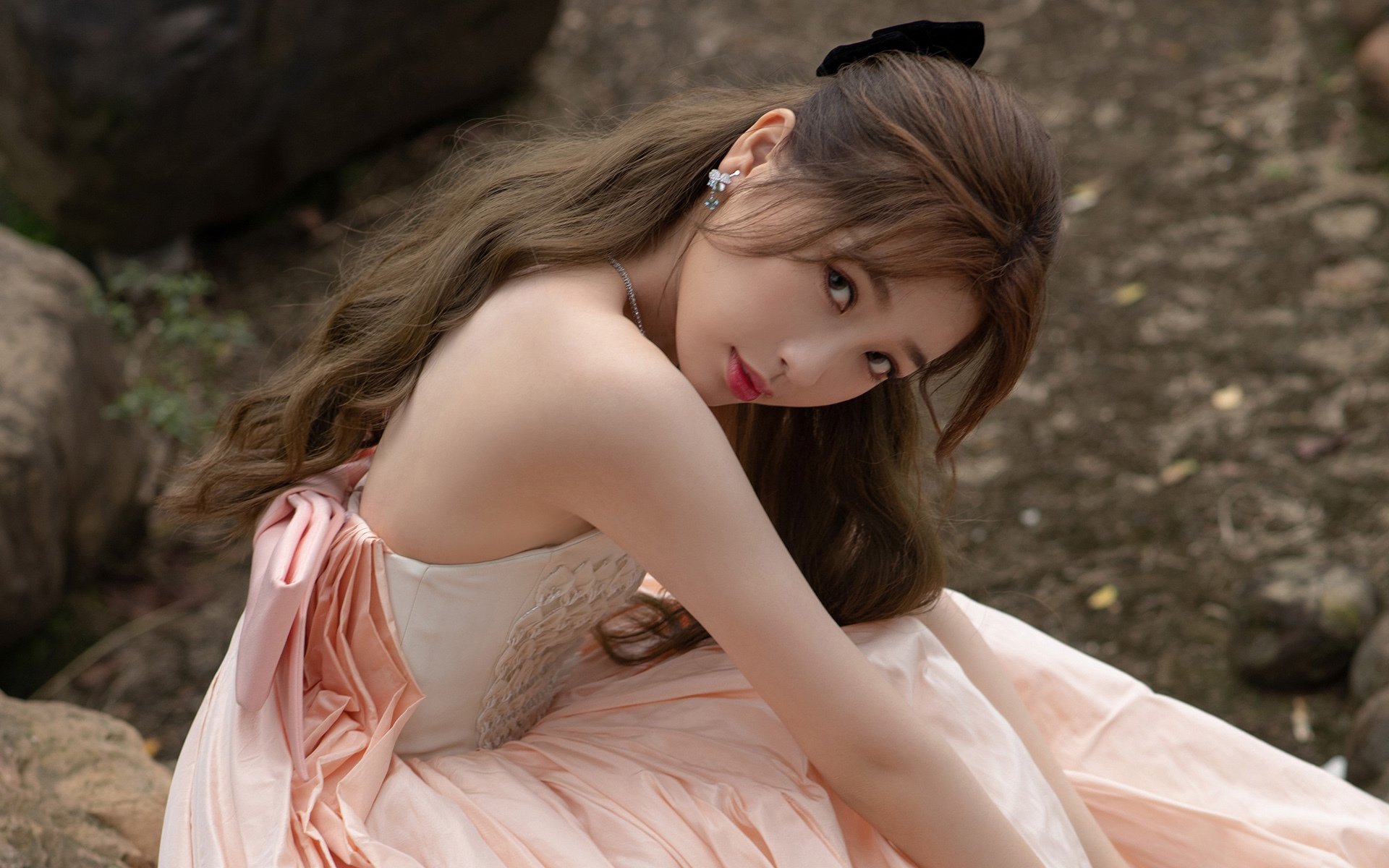 法甲“潜力新星”引发关注,未来之星渐露峥嵘,门将未来之星