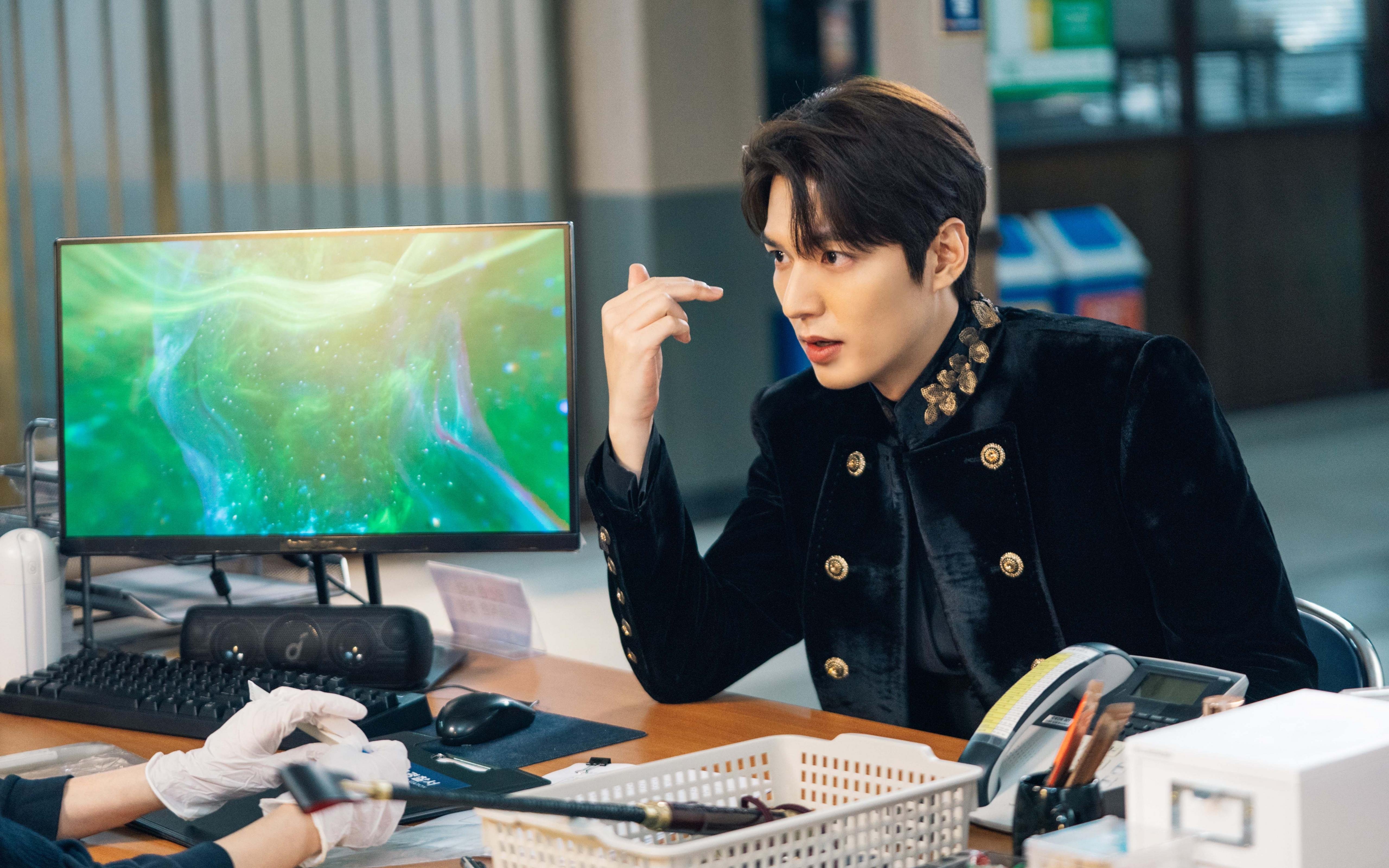 车队分析:技术细节如何左右比赛走向?,赛车的左右