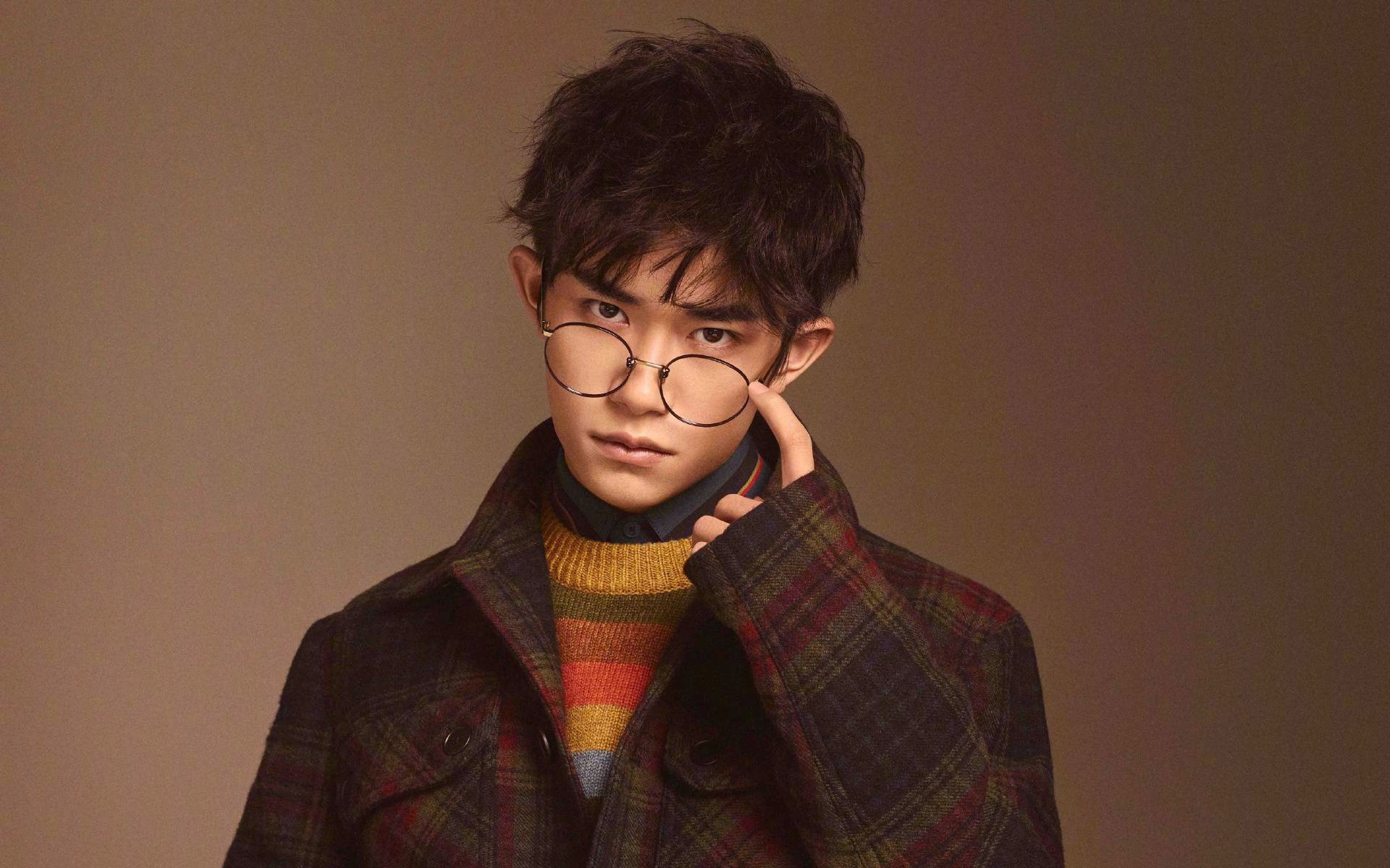 青训营组织模拟采访训练培养球员表达与媒体沟通,采访运动员训练的问题