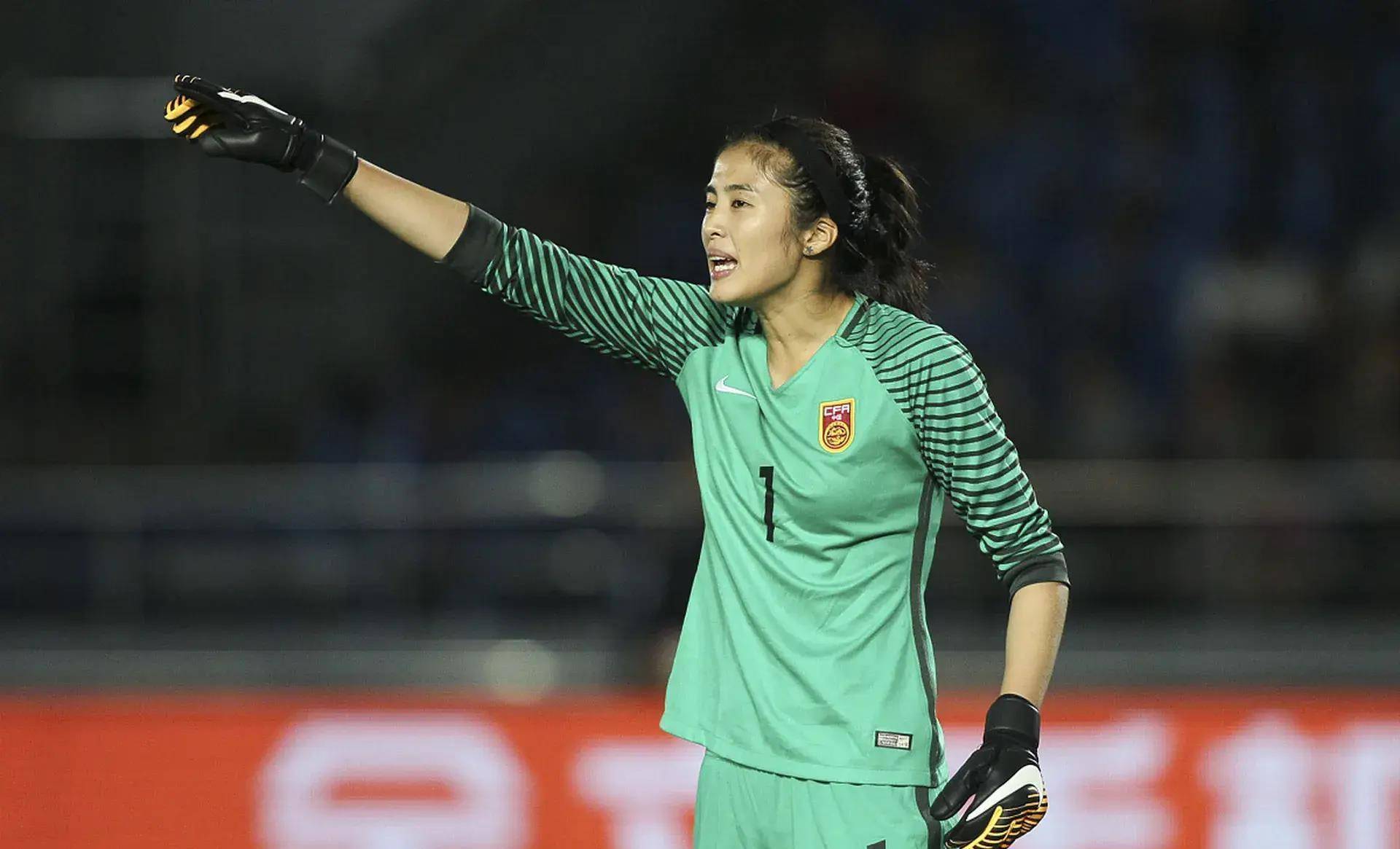 B体育APP:中国女足门将赵丽娜的社会影响力与公益活动参与的简单介绍