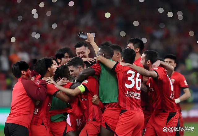 关于B体育APP:中超联赛焦点战,豪门对决引爆球迷热情的信息 关于B体育APP:中超联赛焦点战,豪门对决引爆球迷热情的信息