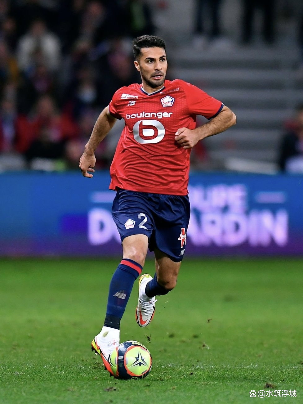 关于b体育下载:法甲的战术多样性：各球队的独特风格的信息