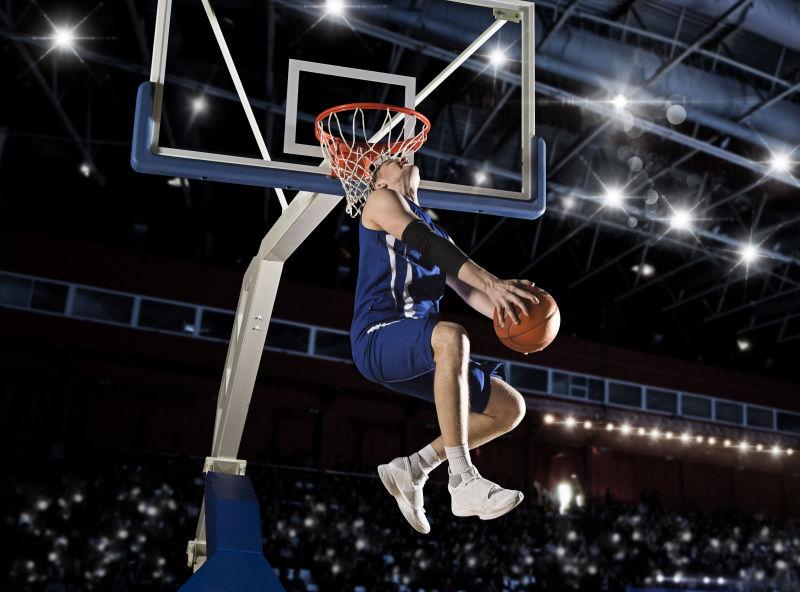 包含B体育官网：篮球装备：科技创新，提升运动体验，引领行业发展的词条